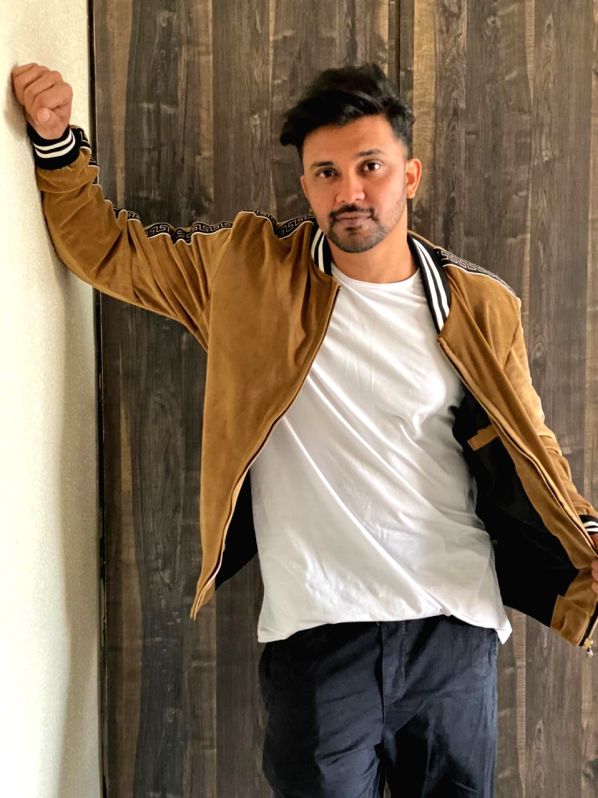 Rajit Dev makes you dance to his tune on 'Bijlee Bijlee' - Vimarsana News