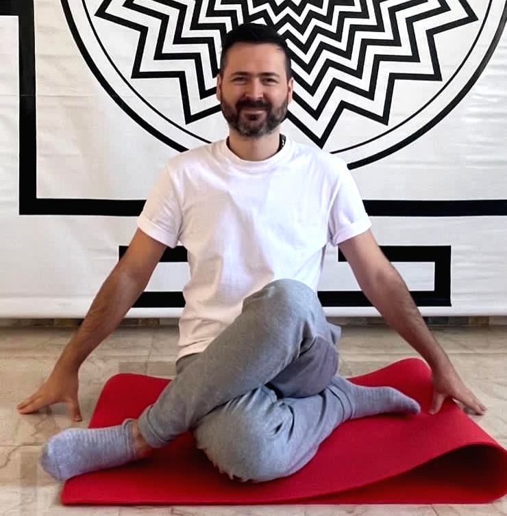How Rishikesh has been immersive experience for DJ Edward Maya - Vimarsana News