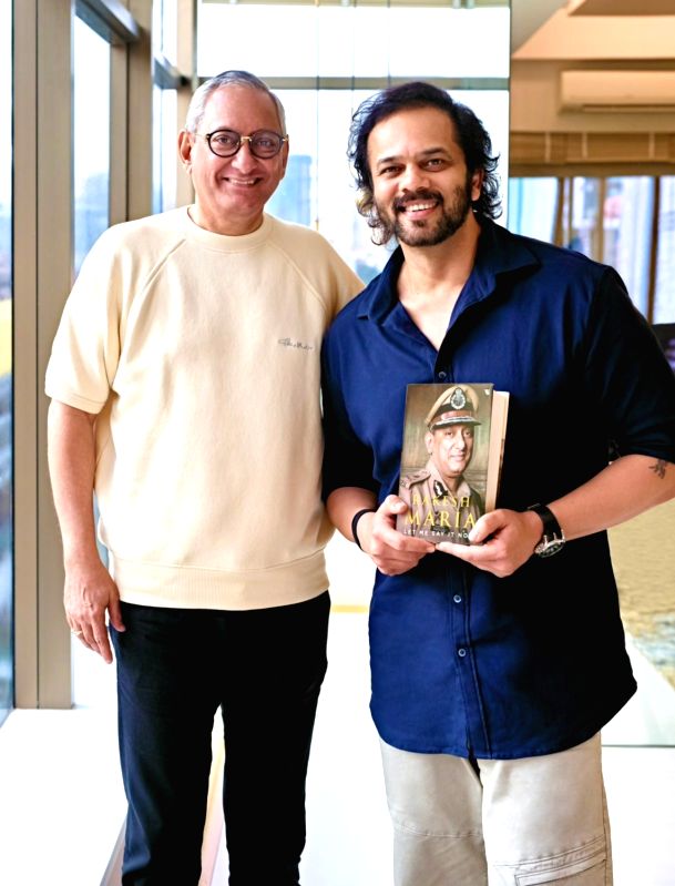 Rohit Shetty set to make biopic on Mumbai top cop Rakesh Maria - Vimarsana News