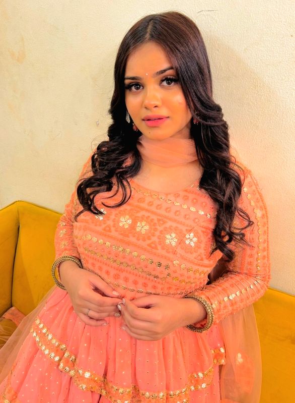 Actress Rose Khan opens up about her 'struggles' in film industry - Vimarsana News