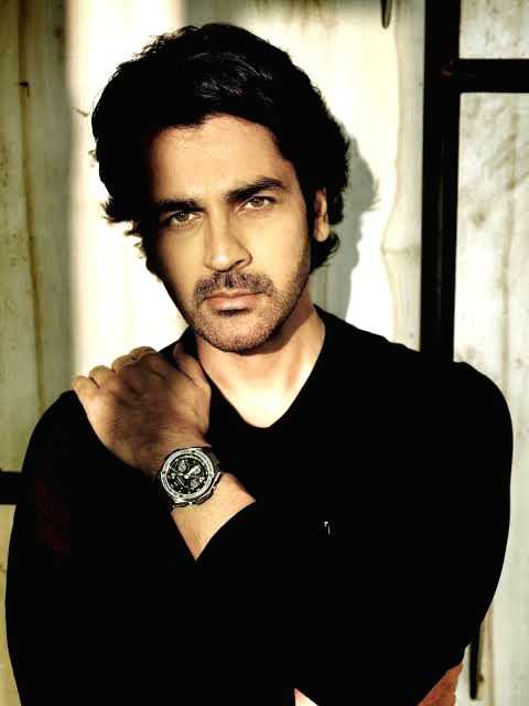 'Rustom' actor Arjan Bajwa gets his first global gig with 'Demon Hunters' - Vimarsana News
