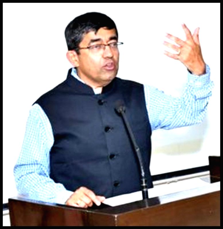 Veteran bureaucrat Praveen Pardeshi is new BNHS chief - Vimarsana News