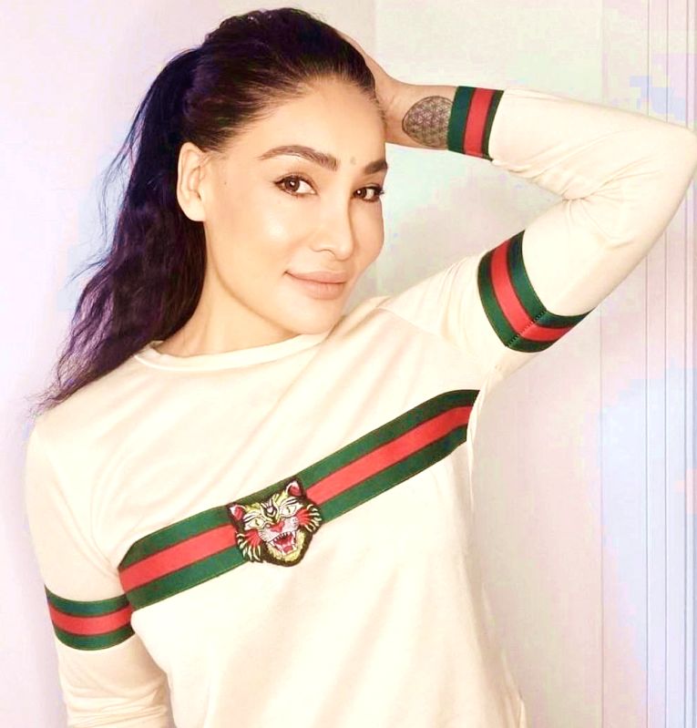 Sofia Hayat hospitalised as her body salt level dropped - Vimarsana News