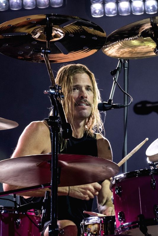 Foo Fighters to reveal 2 drummers after passing of Taylor Hawkins - Vimarsana News