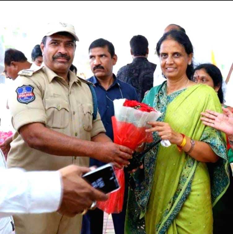 Telangana minister's security officer shot himself dead - Vimarsana News