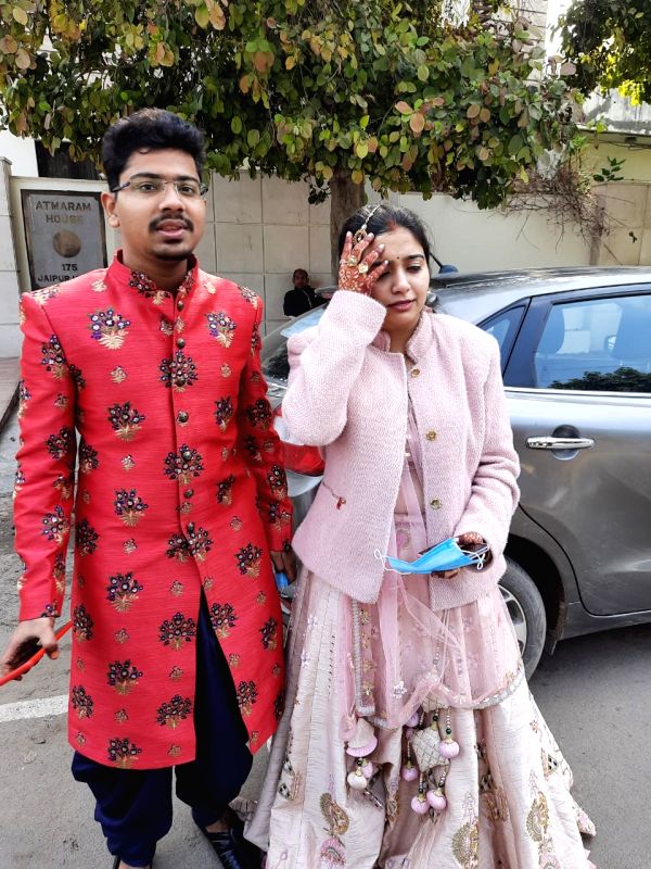 Straight from wedding hall, just married couple casts vote - Vimarsana News