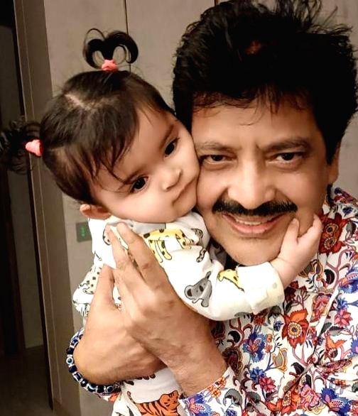 Udit Narayan all set for track expressing his bond with grand-daughter - Vimarsana News