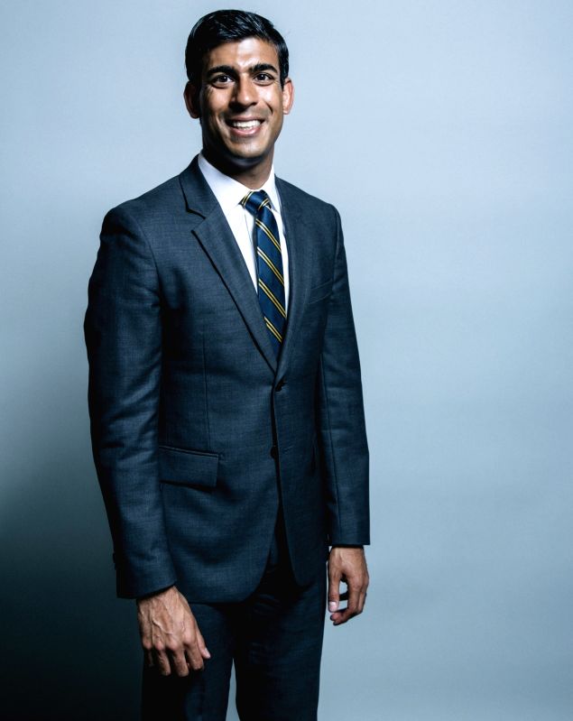 Does Rishi Sunak need to upgrade his wardrobe? - Vimarsana News