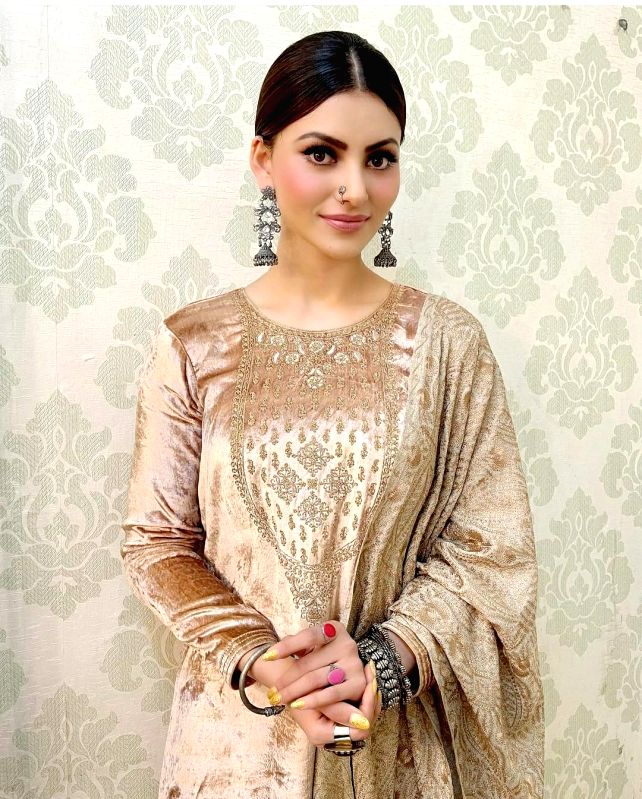 Act 1, scene 1: Actor Urvashi Rautela to be seen in adaptation of 'The Merchant of Venice' - Vimarsana News